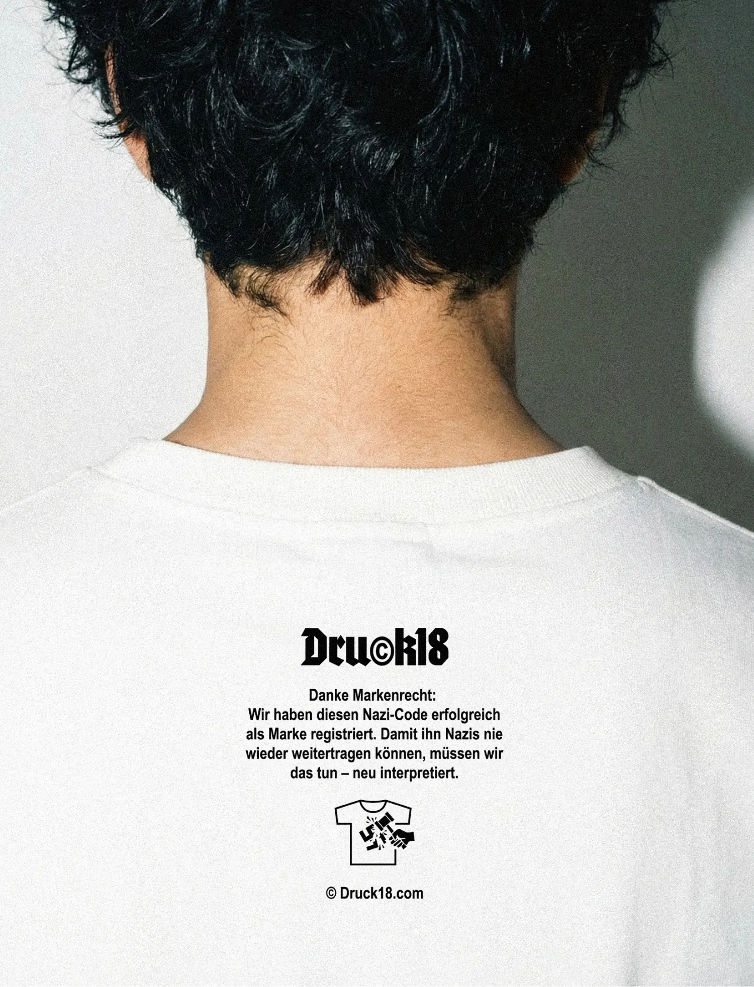 H_TL_R fehlt ein Ei T-Shirt
