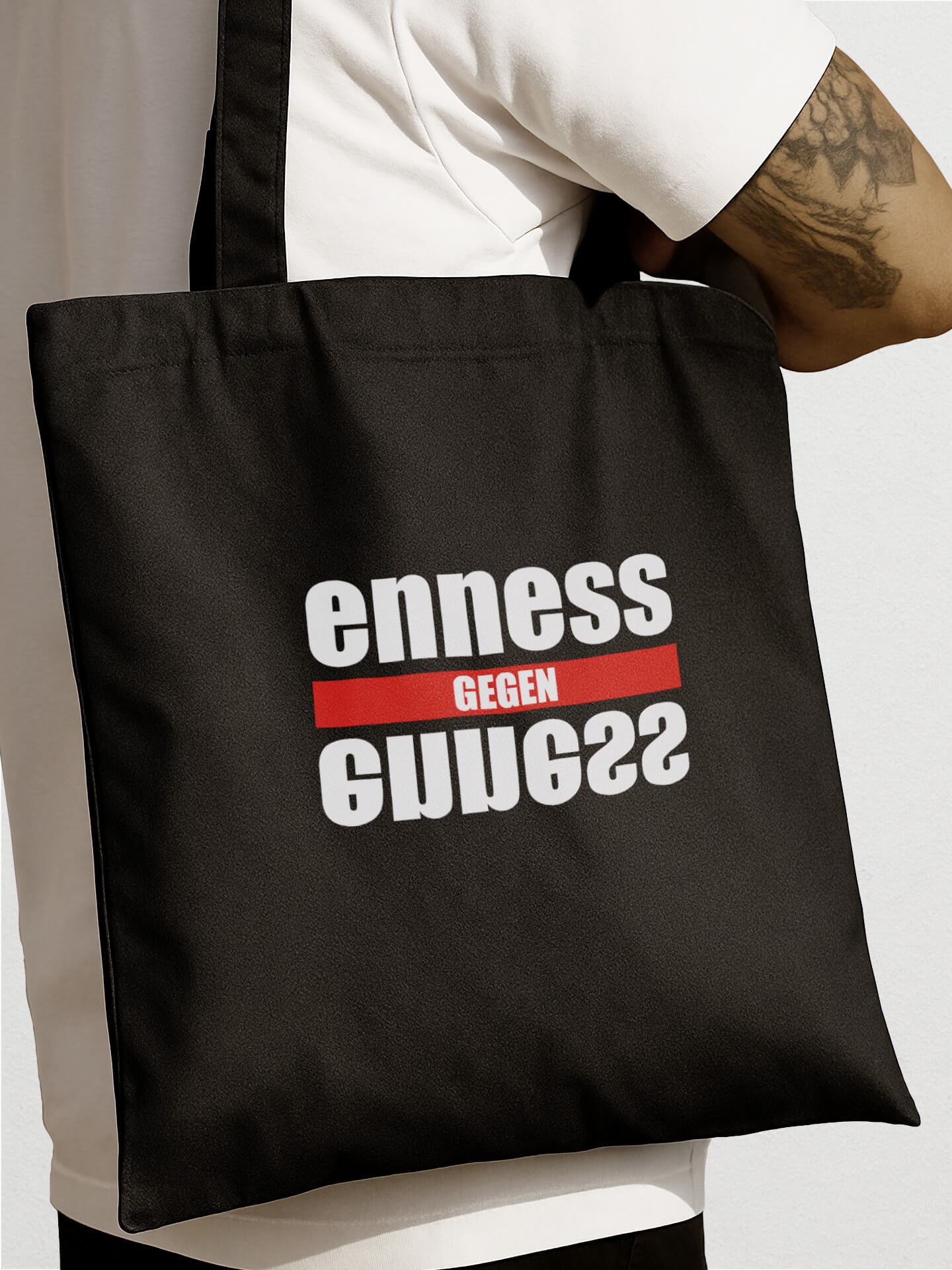 ENNESS gegen ENNESS Tragetasche