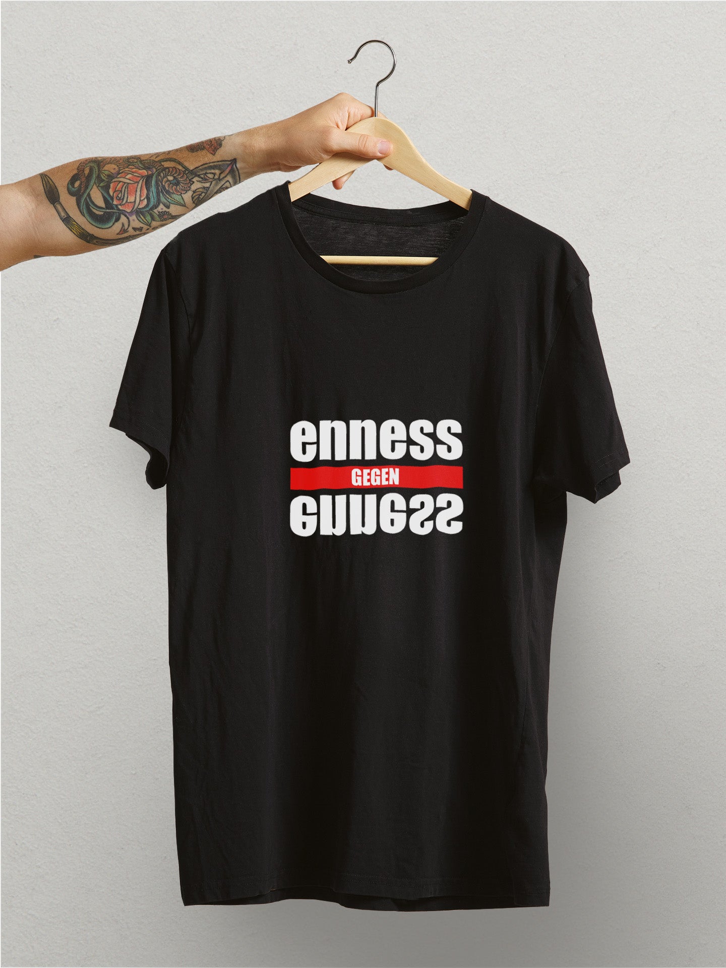 ENNESS gegen ENNESS T-Shirt